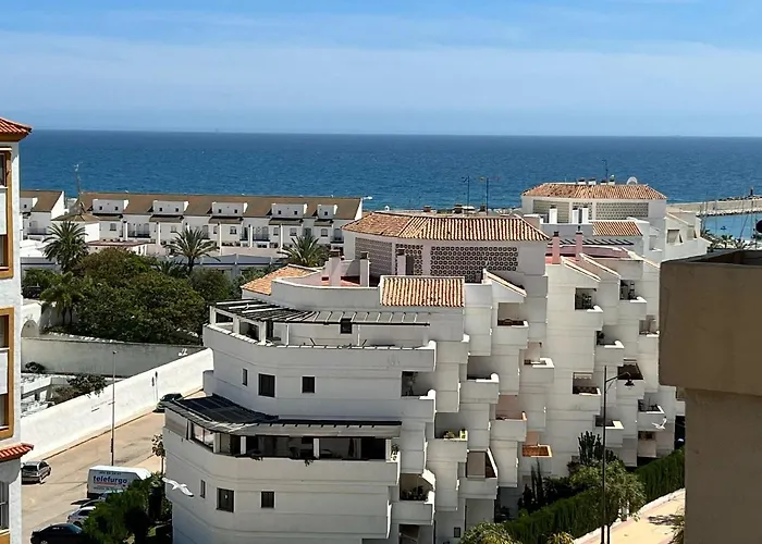 2 Con Garaje Frente Puerto * Estepona